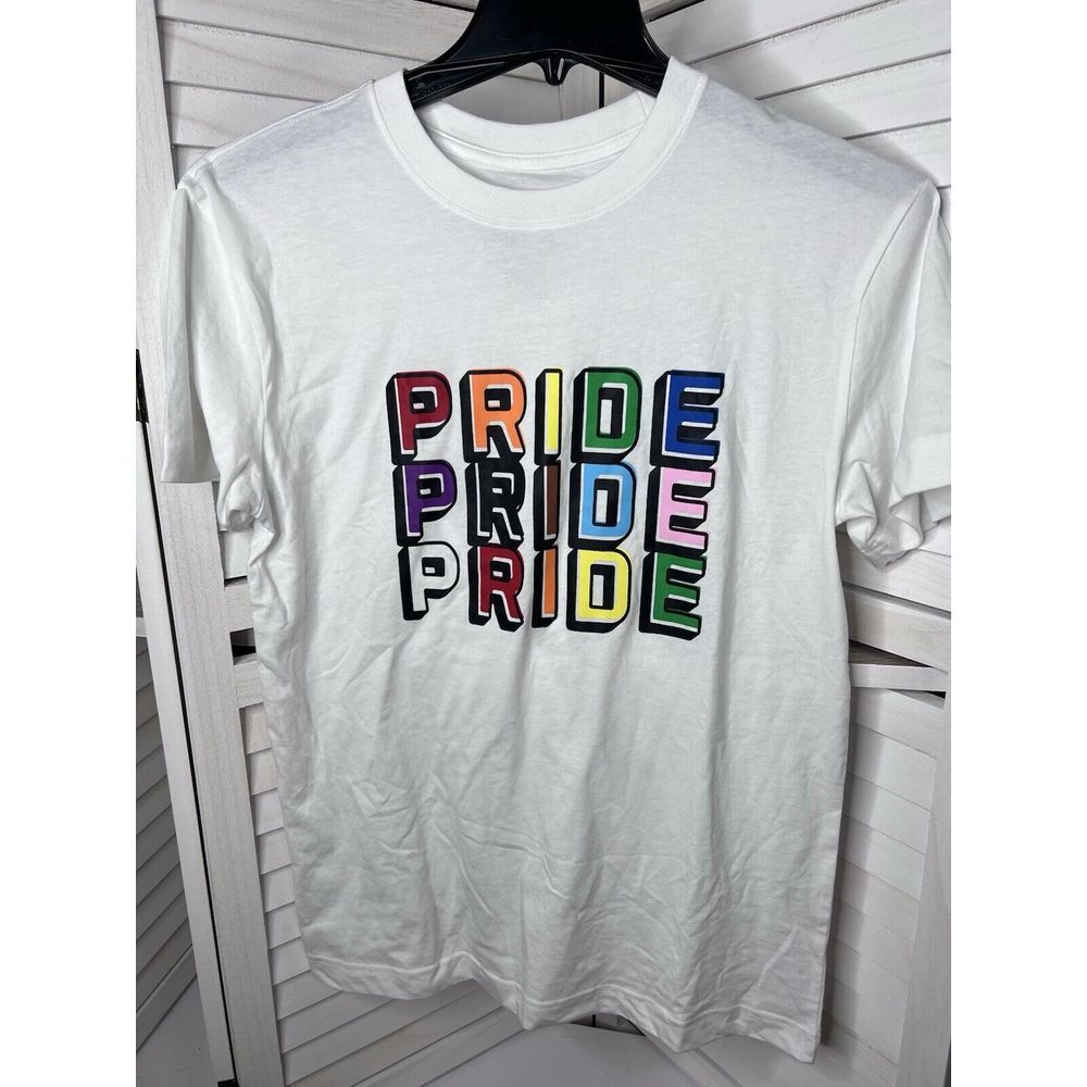 Pride Rainbow Short Sleeve T-Shirt LGBTQ #takepride Size‎ Small NWOT